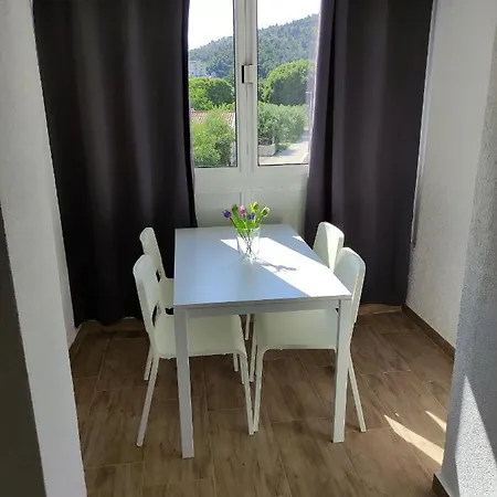 Bodo Apartman Drvenik (Split-Dalmatia)
